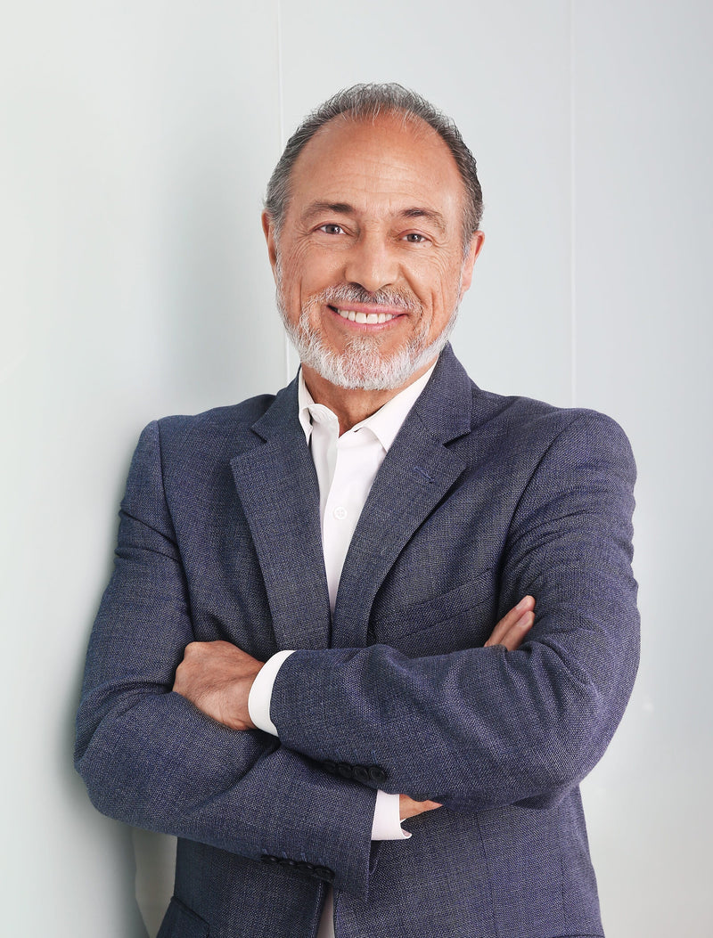 20 Jahre Wimpern, Liebe und Vermächtnis mit unserer Gründerin